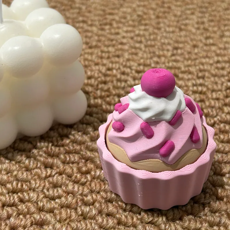 Cupcake Keycap — PLA, Multi-colour